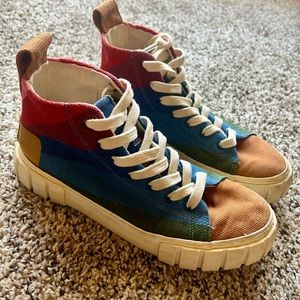 Farm Rio Rainbow High Top Sneakers Size 8
